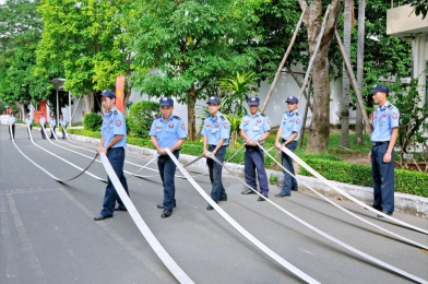 HUẤN LUYỆN PHÒNG CHÁY - CHỮA CHÁY